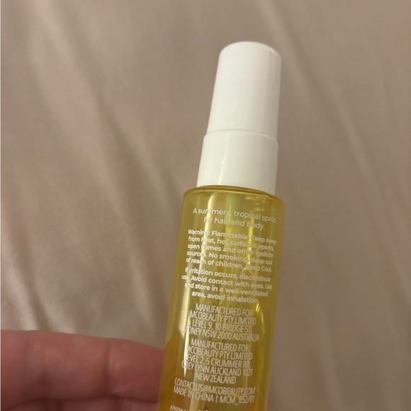 MCoBeauty No. 6 Coconut Cream & White Florals Hair & Body Spray - Yellow - Picture 4 of 4